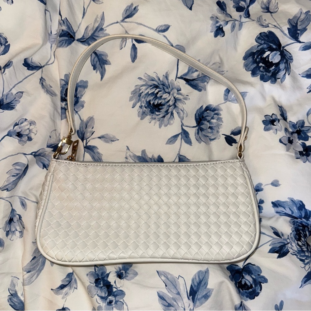 Forever 21 Faux Leather Basketweave Shoulder Bag